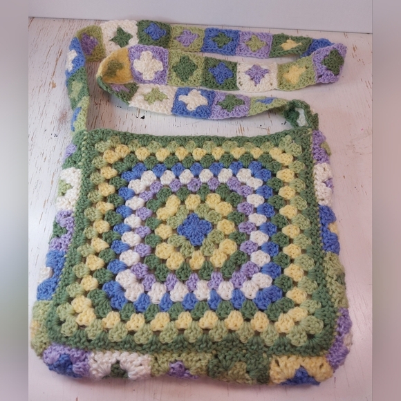 Colorful Hand Crafted Crochet Granny Square Crossbody Purse Boho Lined Handbag - Picture 11 of 12